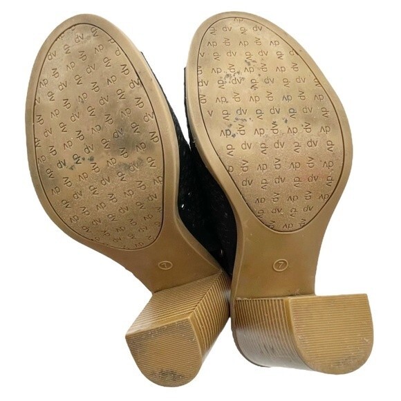 DV Dolce Vita Kassi Black Suede Slingback Peep Toe Block Heel Sandal Size 7 - Picture 15 of 16